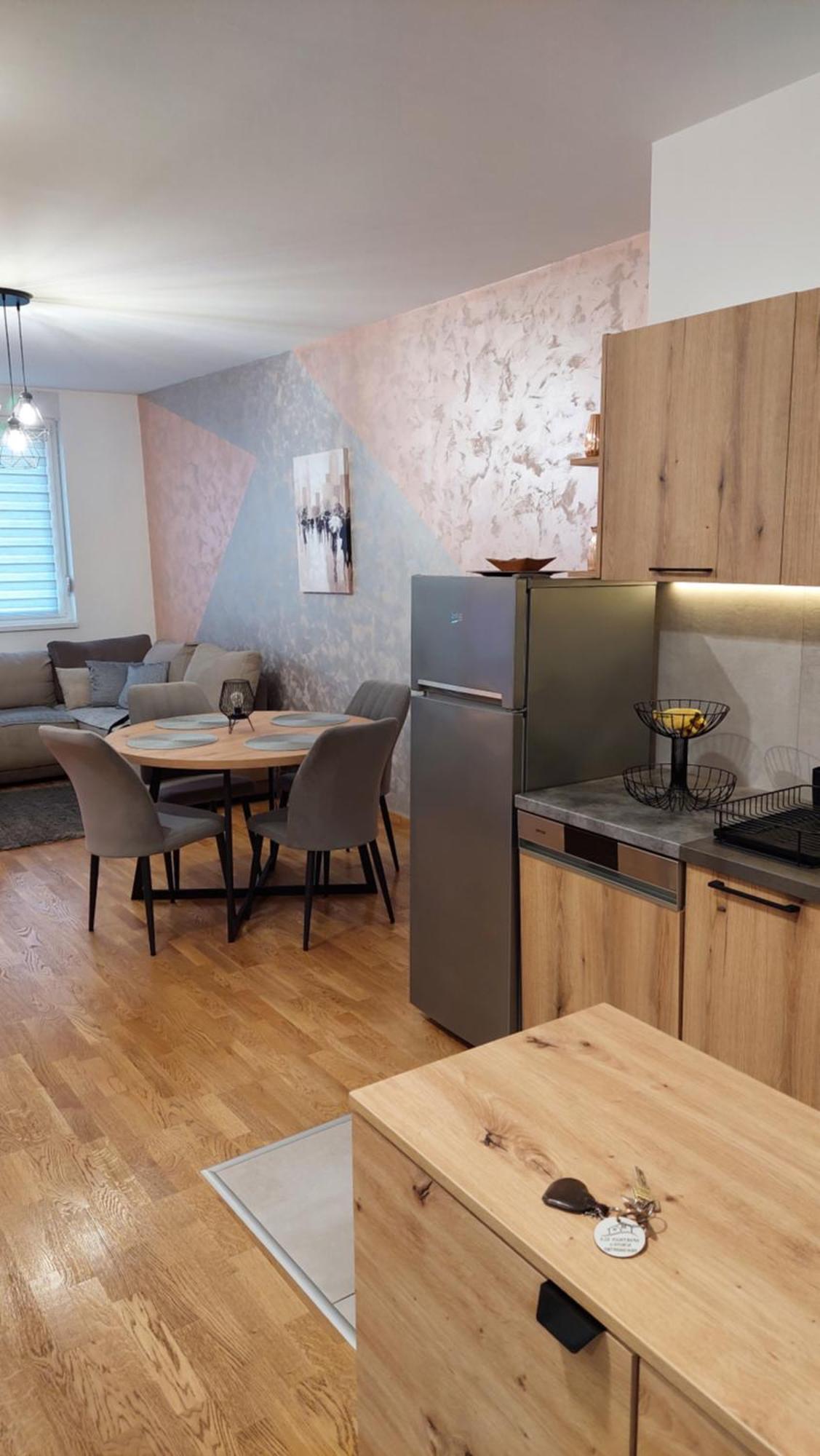 Apartment Ela スボティツァ エクステリア 写真