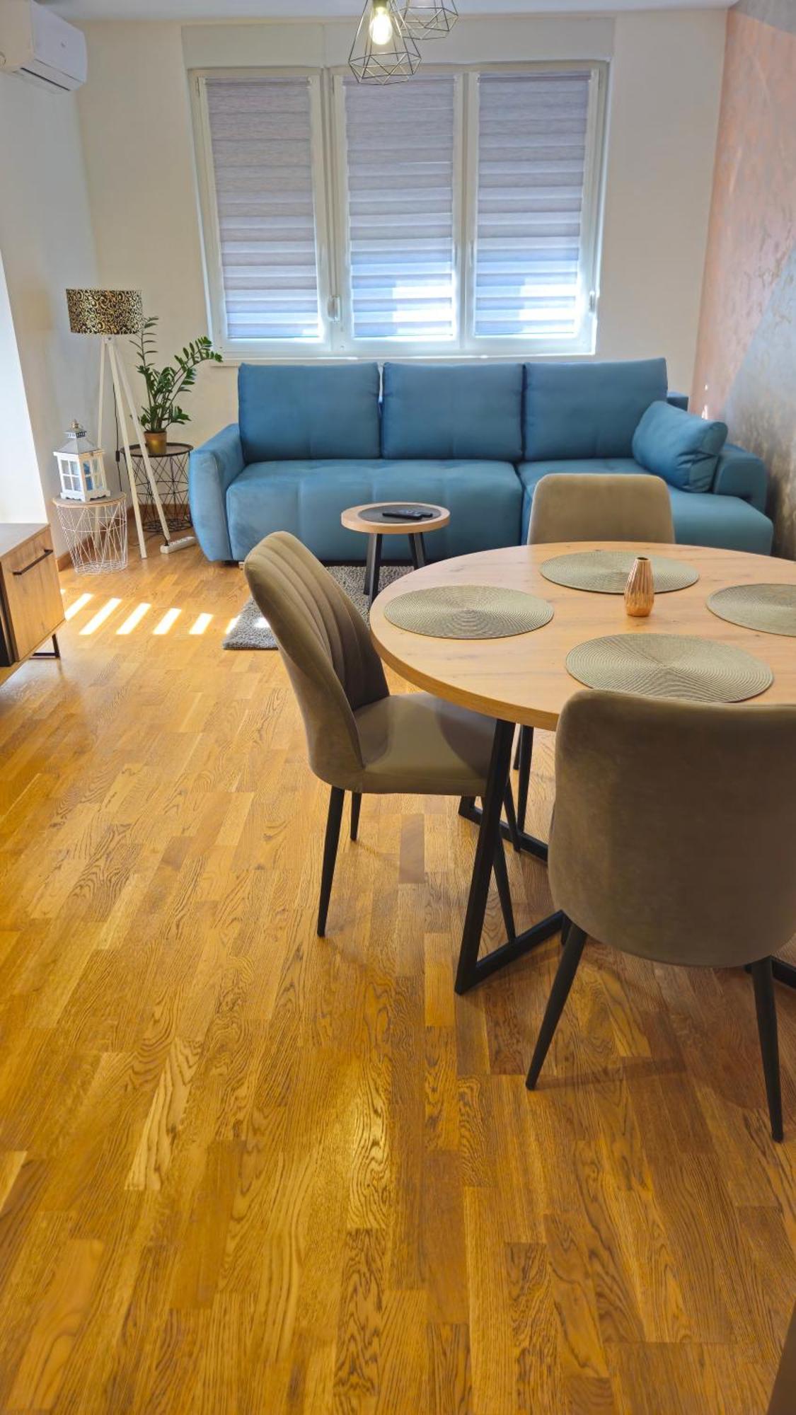 Apartment Ela スボティツァ エクステリア 写真